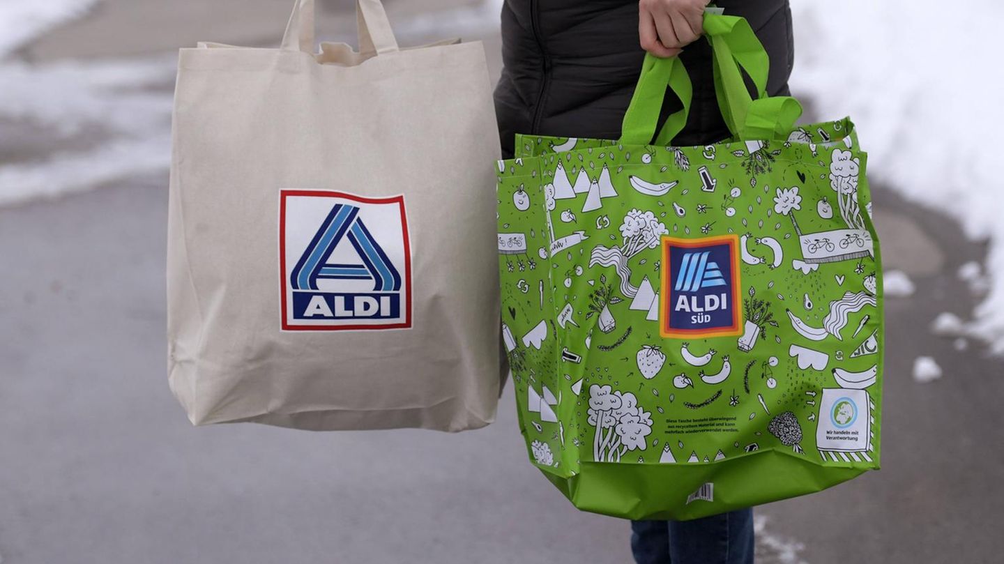 Aldi-Fusion:  Droht Aldi Nord Und Süd Die Vereinigung?