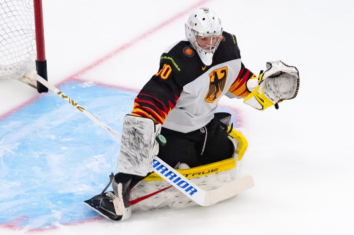 Hurricanes Verpflichten Nikita Quapp