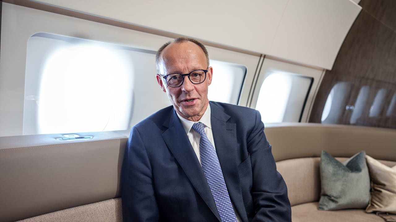 Kanzler Im Flieger: Klare Worte An Trump