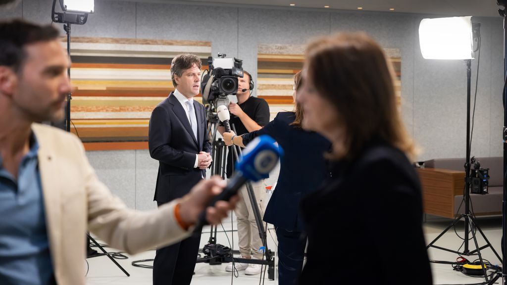 Ministerpräsidenten-Krisengipfel: Neuwahlen Drohen